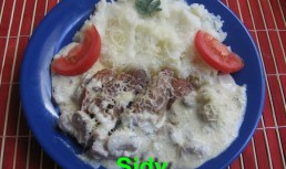 Piept de porc cu ciuperci si cascaval