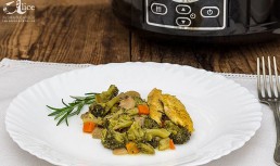 Piept de pui cu legume la slow cooker Crock Pot