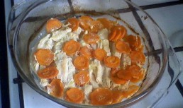 Piept de pui cu morcov in suc de portocale