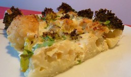 Placinta cu brocoli si conopida