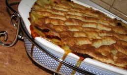 Placinta cu peste de moda veche