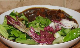 Porc chinezesc si salata cu susan