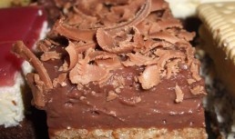 Prajitura cu nuca si ciocolata