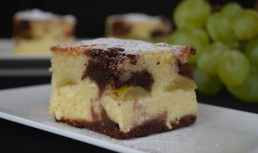 Prajitura cu struguri si branza dulce