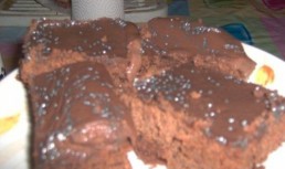 Prajitura de ciocolata cu nuca