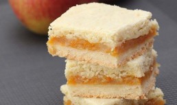 Prajitura frageda cu mere si dovleac