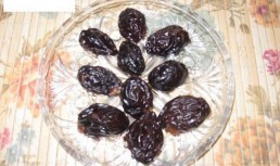 Prune uscate umplute