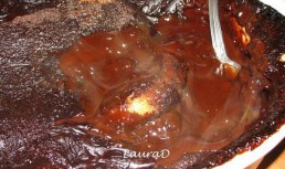 Pudding din panettone cu caramel si ciocolata