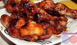 Pui caramelizat cu sos de soia și chili