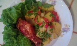 Pui cu legume in vas roman