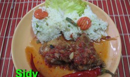 Pulpe de pui cu pasta de ardei