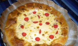 Quiche cu costita si branza