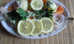 Rasol de macrou cu pesto de patrunjel si alune