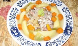 Rasol de peste uscat(sarat) cu legume si mujdei de usturoi