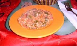 Rosii si ardei cu branza si ou