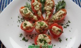 Rosii umplute cu vinete albe cu maioneza