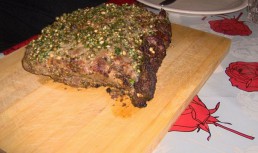 Rostbif-acoperit cu mirodenii