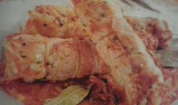 Rulouri de muschi de porc cu jambon