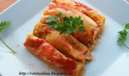 Rulouri de varza cu branza