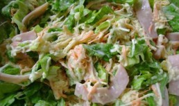 Salata cu sunca si cruditati