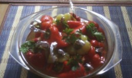 Salata De Ardei Gras Si Ardei Capia  Copti