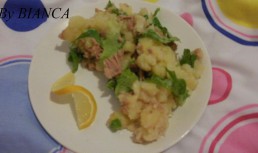 Salata de cartofi nature, ton si verdeata