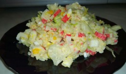 Salata de orez cu surimi