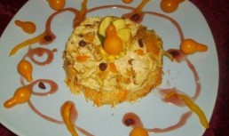 Salata de pui cu morcovi, telina si mar