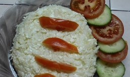 Salată de ridiche neagră cu morcov și măr