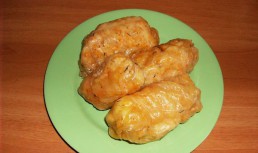 Sarmalute usoare din carne de pui si ciuperci