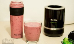 Smoothie cu fructe si fulgi de ovaz