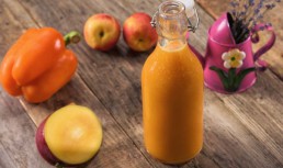 Suc din Nectarine, Ardei Gras si Mango