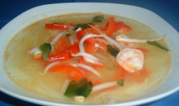 Supa Thai cu creveti si orez