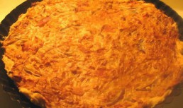 Tarta alsaciana cu ceapa (Tarte `a l'oignon `a l'Alsacienne)