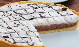 Tarta cu frisca si ciocolata