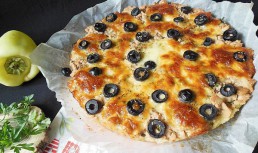 Tarta cu ton si mozzarella