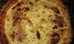 Tarta rapida cu mortadella si branza gouda