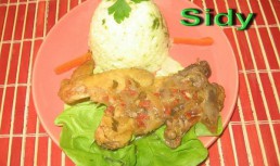 Tocanita de gaina de casa cu pilaf de orez