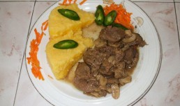 Tocanita de iepure cu ciuperci