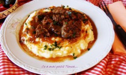 Tocanita de vitel ca la mama acasa