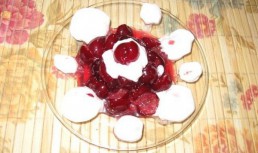 Visine cu zahar si frisca naturala (preparate de sotul meu)