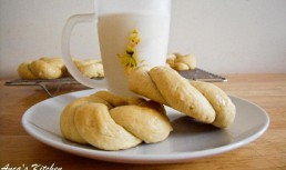 Wreath Cookies