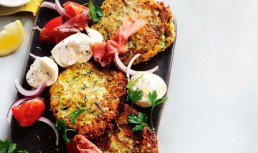 Dovlecei Pane Cu Prosciuto Si Mozzarella