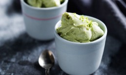 Inghetata De Avocado Si Cocos
