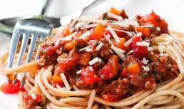 Paste Cu Carne Si Sos
