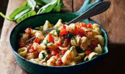 Orecchiette Cu Creveti Si Rosii