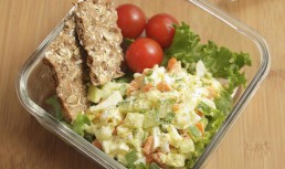Salata De Ou Vegetariana