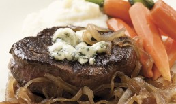 Vita Cu Ceapa Caramelizata Si Gorgonzola