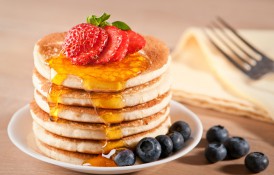 Clătite americane (pancakes) pufoase și rapide