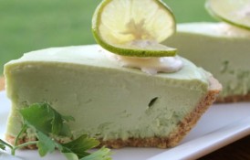 Cheesecake cu avocado si lime